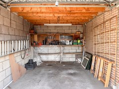 Garage 2.jpg